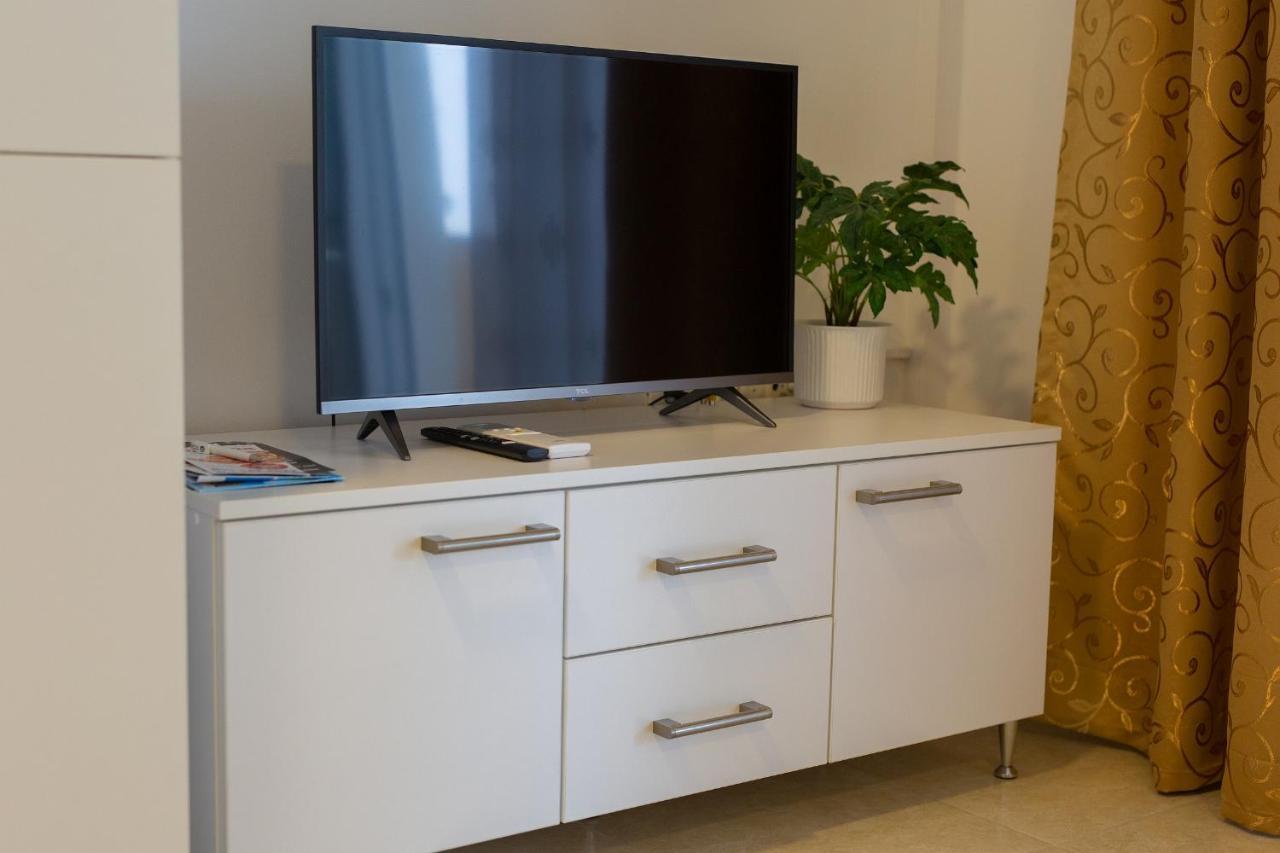Apartmani Mara Matic Malinska Esterno foto