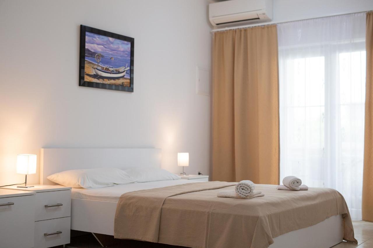 Apartmani Mara Matic Malinska Esterno foto